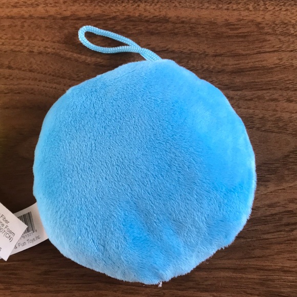 NWT emoji stuffed toys - Picture 5 of 6